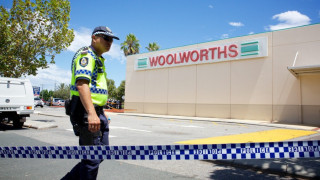 Един загинал и трима ранени при взрив в МОЛ в Австралия