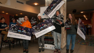 СНИМКИ: Пампорово прие сноуборд шоу, българин го спечели