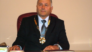 Кметът на Сливен контрира регионалната министърка