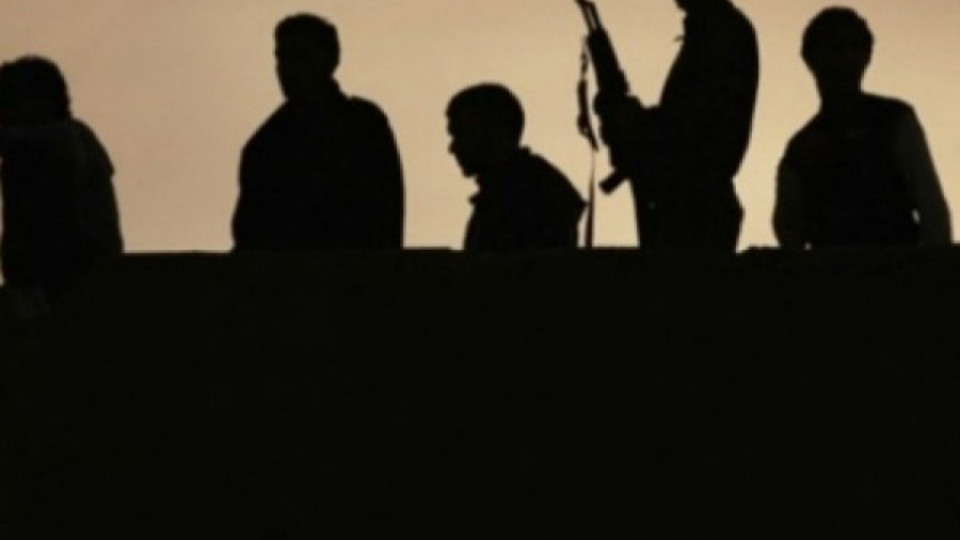 Джихадисти екзекутираха 3-ма китайци | StandartNews.com