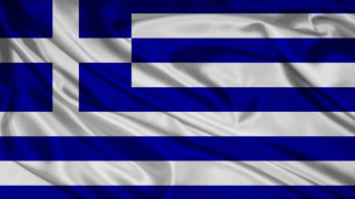 Понижиха кредитния рейтинг на Гърция
