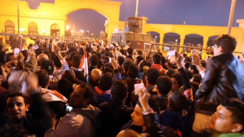 Смърт на десетки преди футболен мач в Египет | StandartNews.com