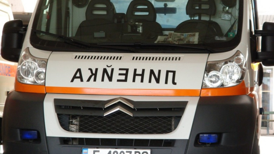 Мъж руга медици в Спешно-приемно отделение | StandartNews.com