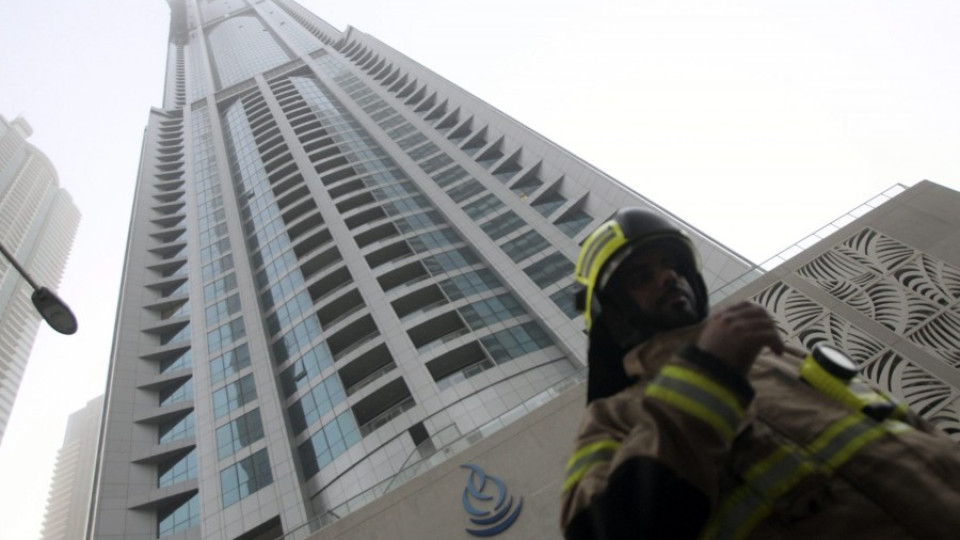 Запали се "Факелът" в Дубай | StandartNews.com