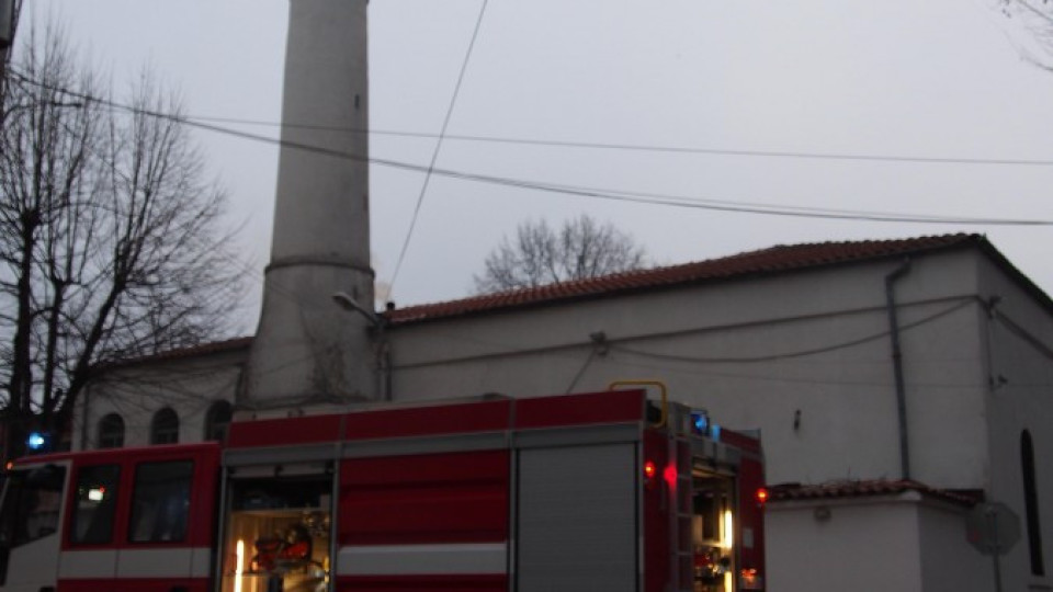 Токов удар подпалил джамията във Варна | StandartNews.com