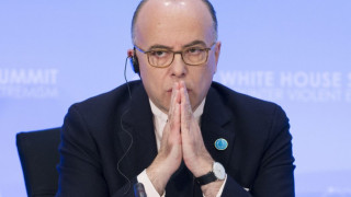 Франция попречи на шестима да станат част от ИД