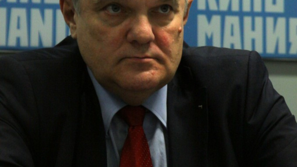 АБВ не прие оставката на Първанов | StandartNews.com