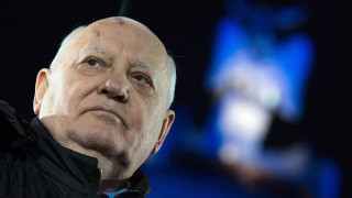 Горбачов: Убийството на Немцов е опит за дестабилизация на Русия