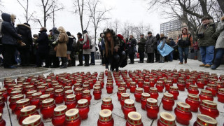 Светът казва последно сбогом на Немцов