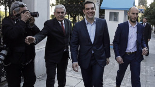 Атина дава 200 млн. евро на бедни и безработни