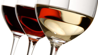 Изнесоха 5 млн. литра българско вино за Китай