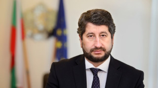 Правосъдният министър поиска главата на Янева 