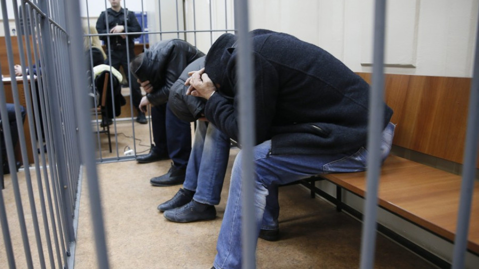 Заподозрян за Немцов се взриви с граната | StandartNews.com