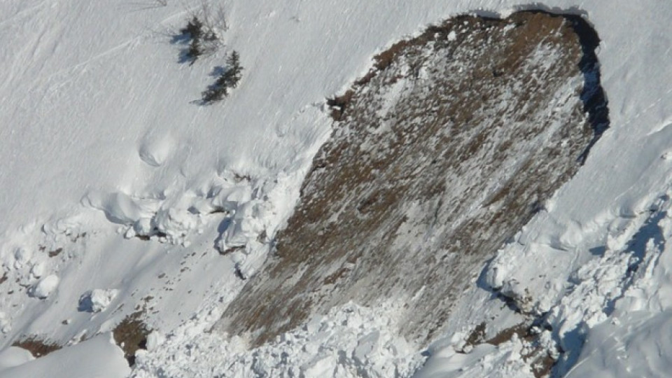 Телата на загиналите сноубордисти откарани за аутопсия | StandartNews.com
