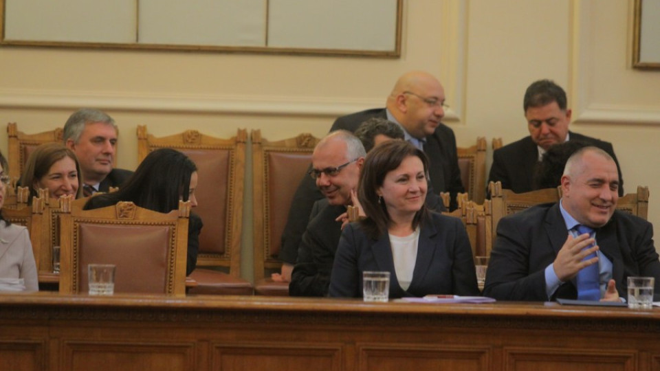 Освободиха Вучков и като депутат  | StandartNews.com
