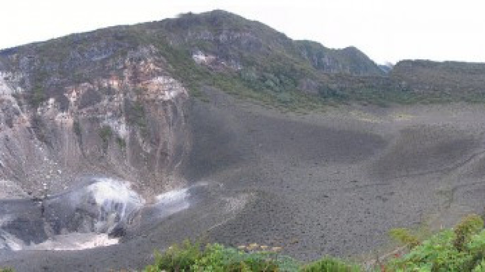 ВИДЕО: Изригна вулкан в Коста Рика | StandartNews.com