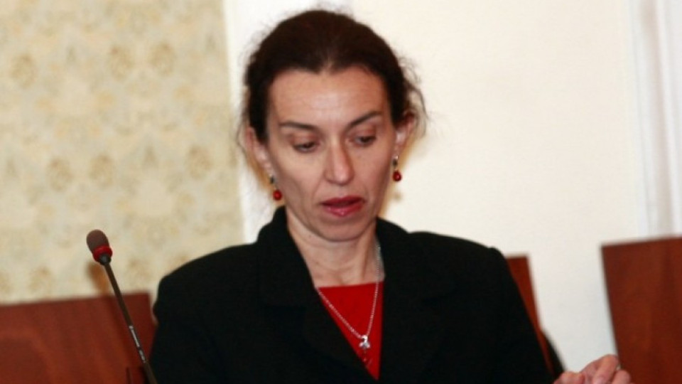Нели Кордовска изтеглила влог от КТБ ден преди затварянето на банката | StandartNews.com