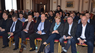 ГЕРБ иска над 94 кметски стола