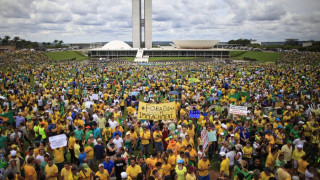 1 млн. бразилци на бунт срещу Дилма