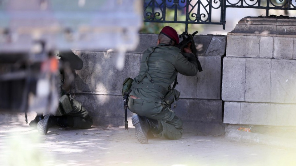 Застреляха нападателите от музея в Тунис  | StandartNews.com