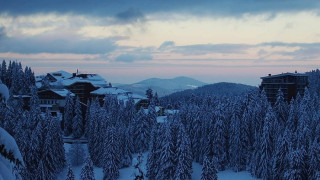 90-годишен мъж от Чепеларе кара всеки ден ски по 5 часа