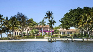 Продават цял остров с имение за $24 млн.