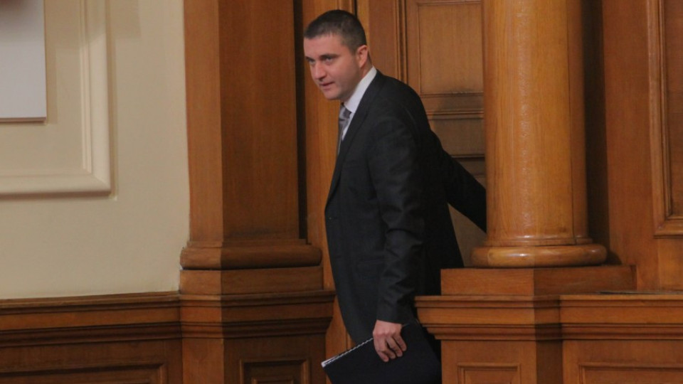 Горанов сезира ЕК за въведения от Гърция данък за сделки и трансакции с източник България | StandartNews.com