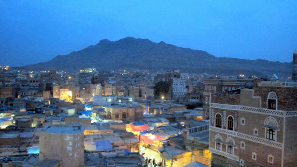 29 загинали след възобновяване на въздушните удари в Йемен | StandartNews.com