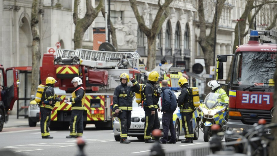 ВИДЕО: Евакуираха хиляди в централен Лондон заради пожар  | StandartNews.com