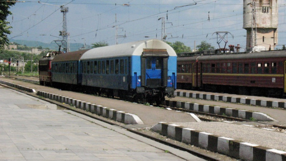 Влак уби жена на гарата в Пазарджик | StandartNews.com