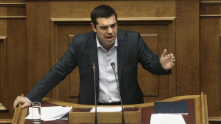 Гърция връща драхмата, национализира банките