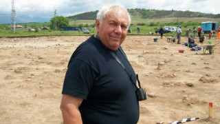 Археолози подновиха разкопки край магистрала „Струма"