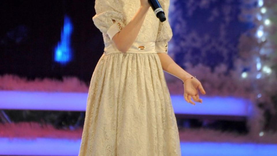 Крисия ще пее "Why" със Слави в "Арена Армеец" (ВИДЕО) | StandartNews.com