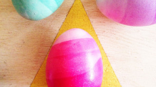 Нова мода: Боядисайте омбре яйца