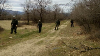 Взривовете край Иганово продължават