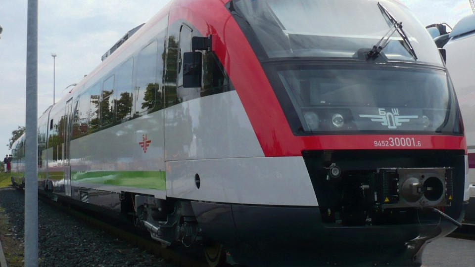 Възстановиха движението на влаковете край Иганово | StandartNews.com