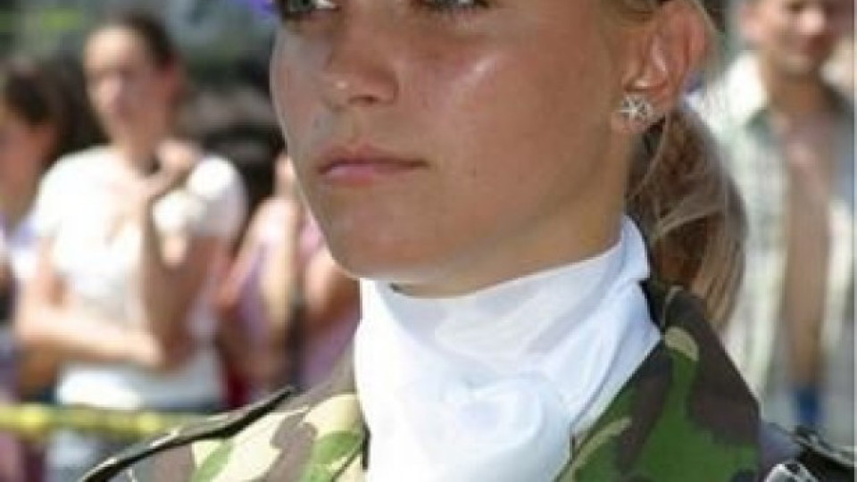 Специални бронежилетки за жени в Румъния | StandartNews.com