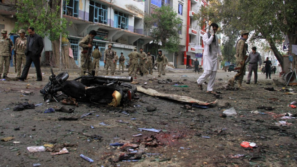 Атентат на ИД в Джелалабад взе над 30 жертви | StandartNews.com