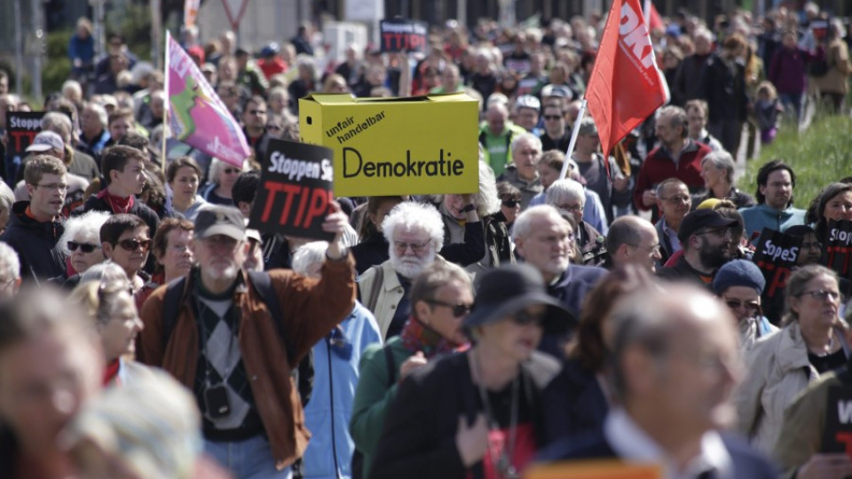 Европа на протест срещу TTIP | StandartNews.com