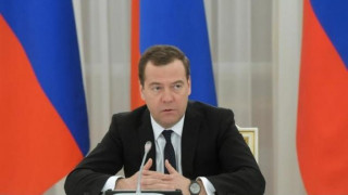 Икономиката на Русия се сви с 2%