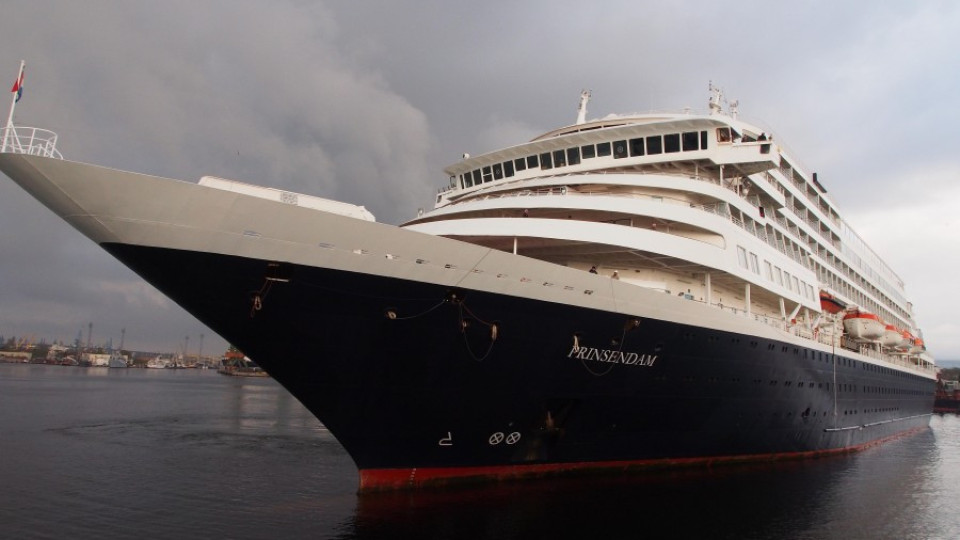 „Prinsendarn” даде старт на круизния сезон на Морска гара във Варна | StandartNews.com