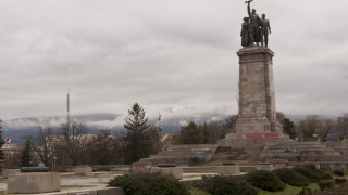 Димитровград иска паметника на Съветската армия