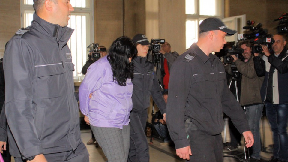 Акушерката остава в ареста  | StandartNews.com