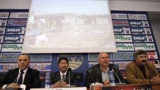 Българските букви на паметник в Улан Батор