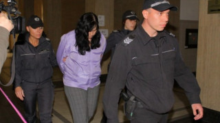 Съдът решава дали Емилия Ковачева да остане в ареста