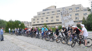 Над 100 деца от Кърджали се включиха във велообиколка на града