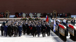 Зрелищен парад в Москва за Деня на победата (ВИДЕО)