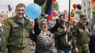 Киев иска $350 млрд. от Москва за Донбас