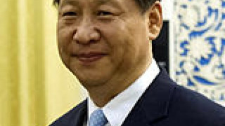 Президентът на Китай преговаря за "Милан"