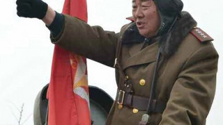 Екзекутираха военния министър на Северна Корея 